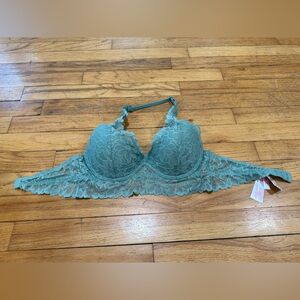 VS Pink Push-Up Lace Bralette